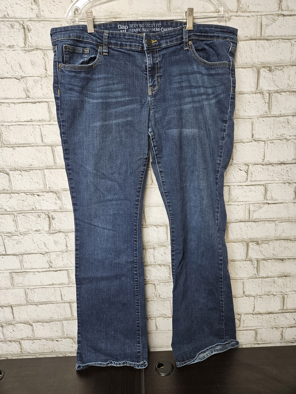 GAP Women's Dark Blue Bootcut Jeans Size 16